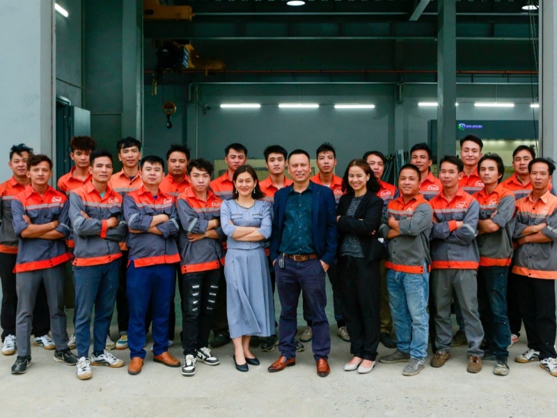 Thành viên công ty Tân Long